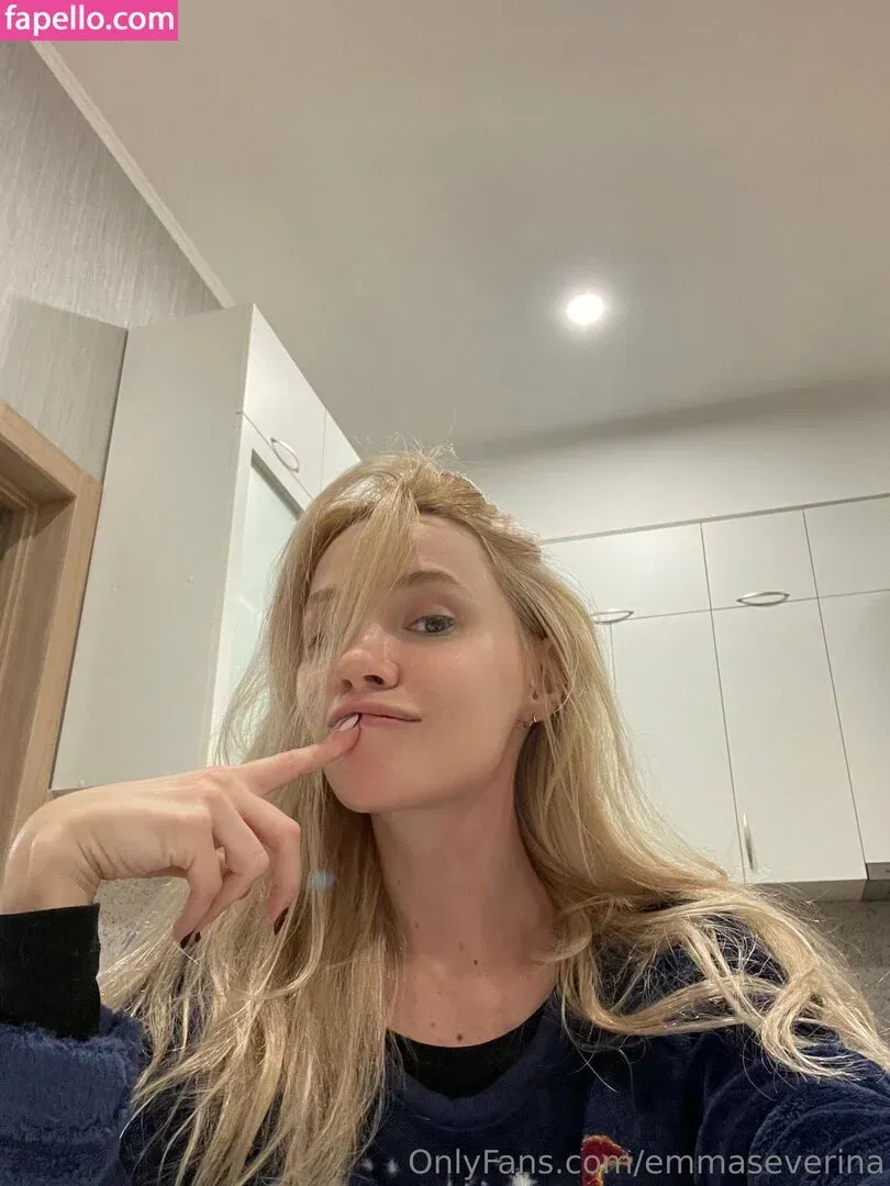 emmaseverina Onlyfans Photo Gallery 