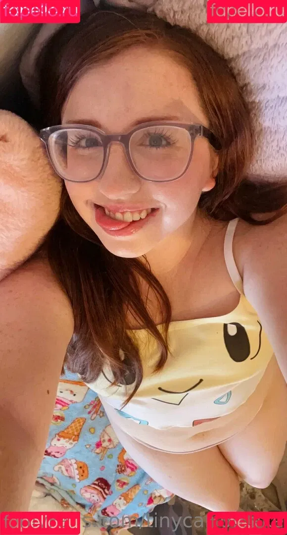 tinycarrotcake Onlyfans Photo Gallery 
