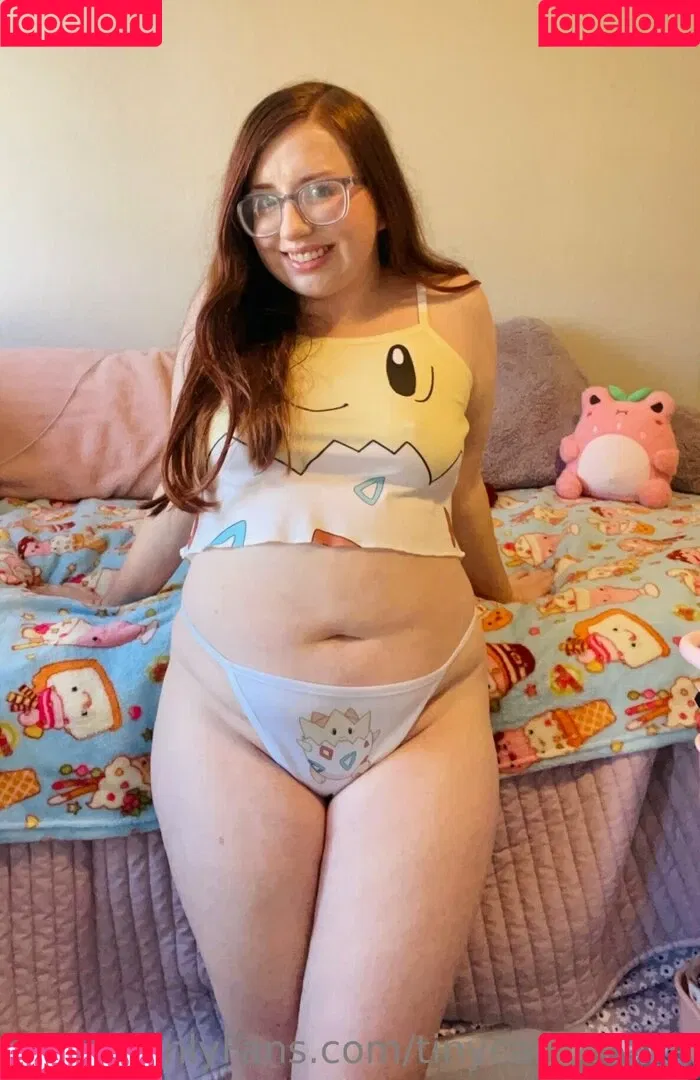 tinycarrotcake Onlyfans Photo Gallery 