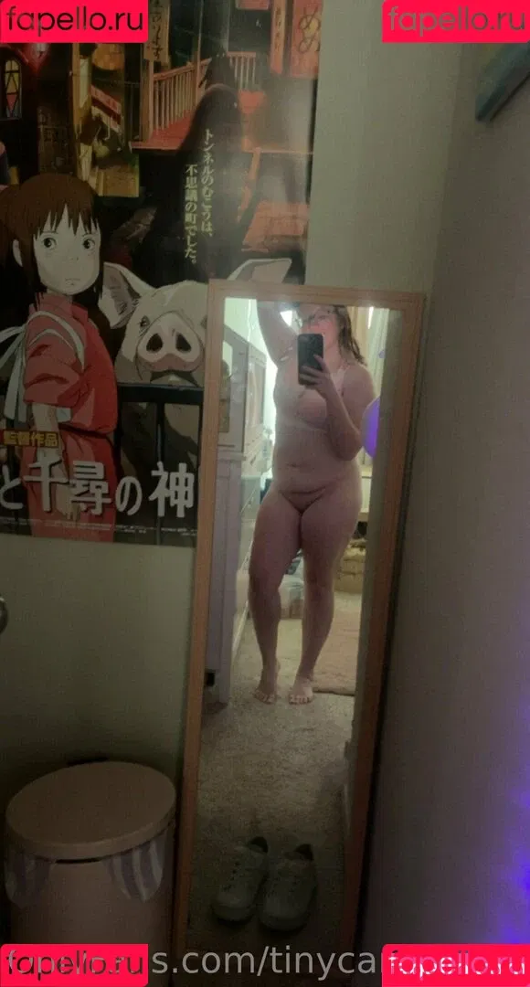 tinycarrotcake Onlyfans Photo Gallery 