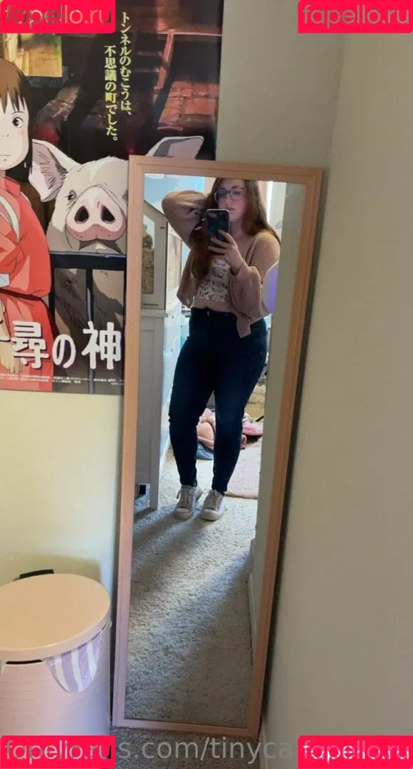 tinycarrotcake Onlyfans Photo Gallery 