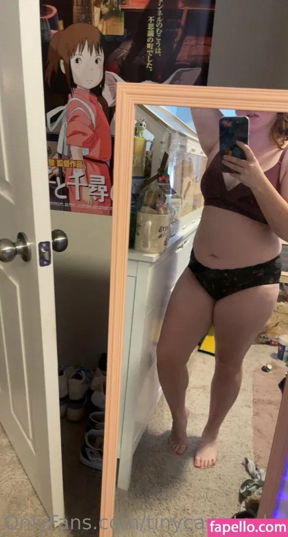 tinycarrotcake Onlyfans Photo Gallery 