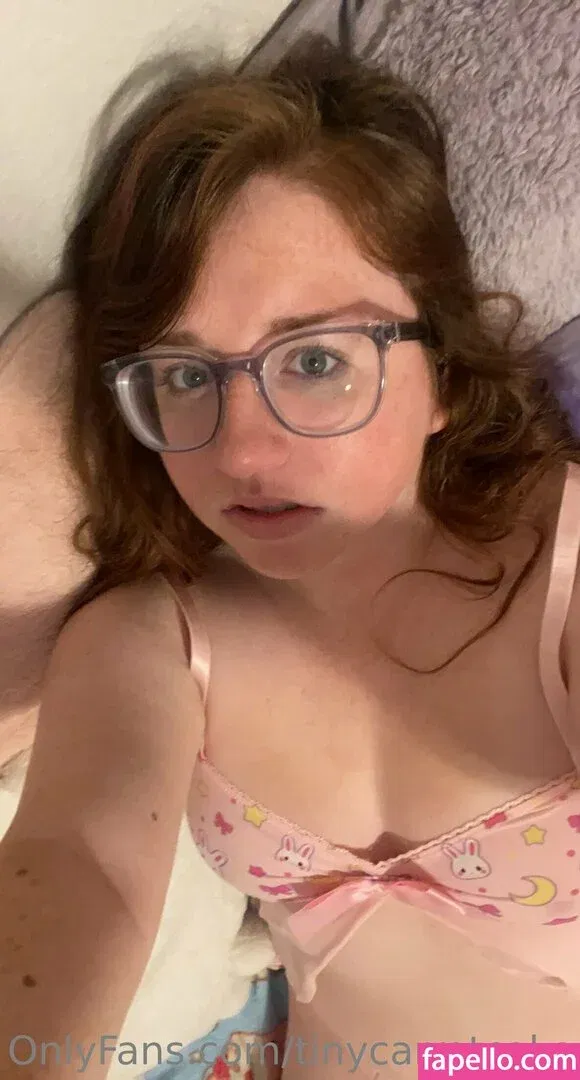 tinycarrotcake Onlyfans Photo Gallery 