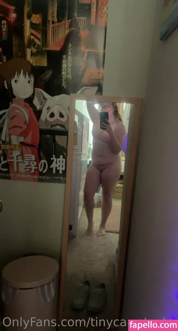 tinycarrotcake Onlyfans Photo Gallery 