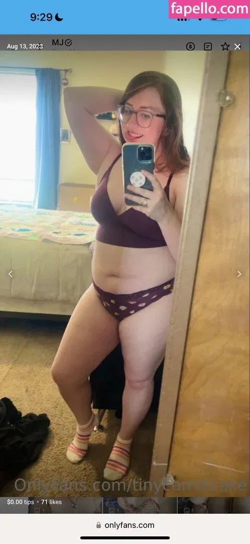 tinycarrotcake Onlyfans Photo Gallery 