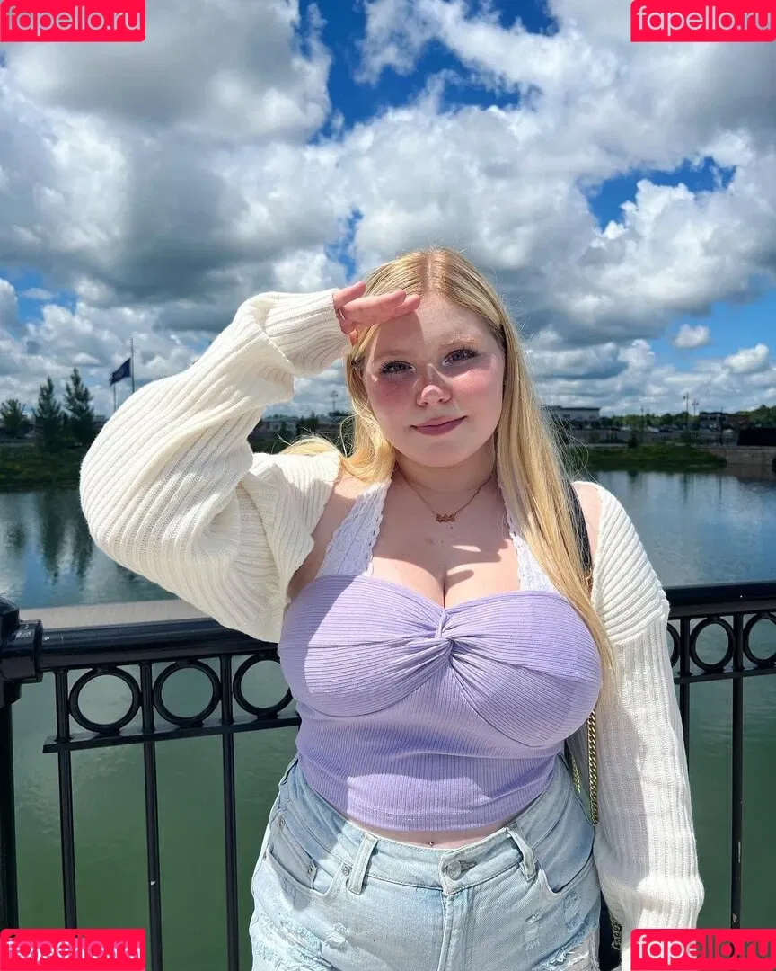 sadie8808 Onlyfans Photo Gallery 