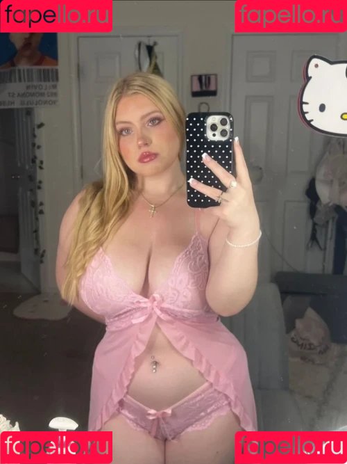sadie8808 Onlyfans Photo Gallery 