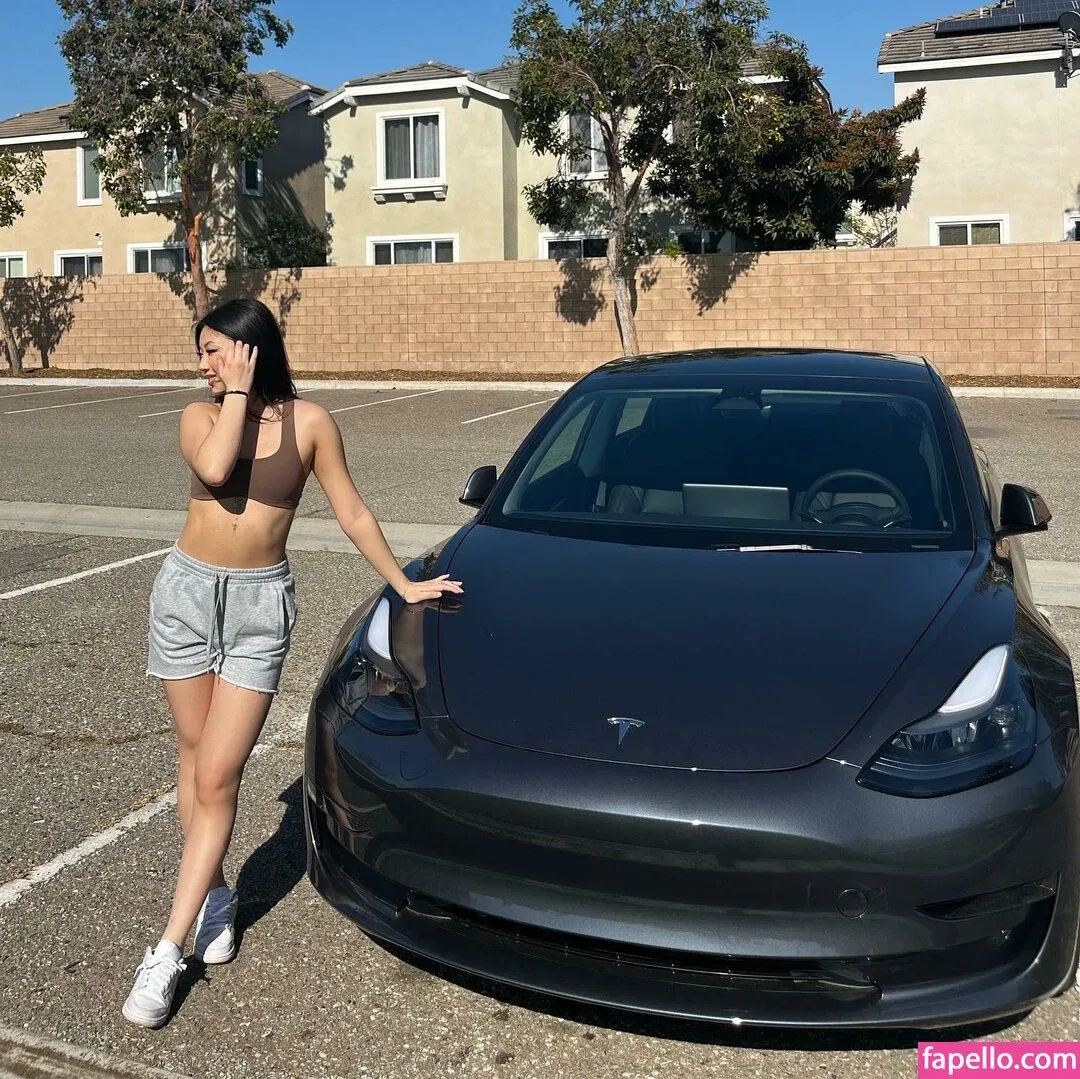 Maru Lee Onlyfans Photo Gallery 