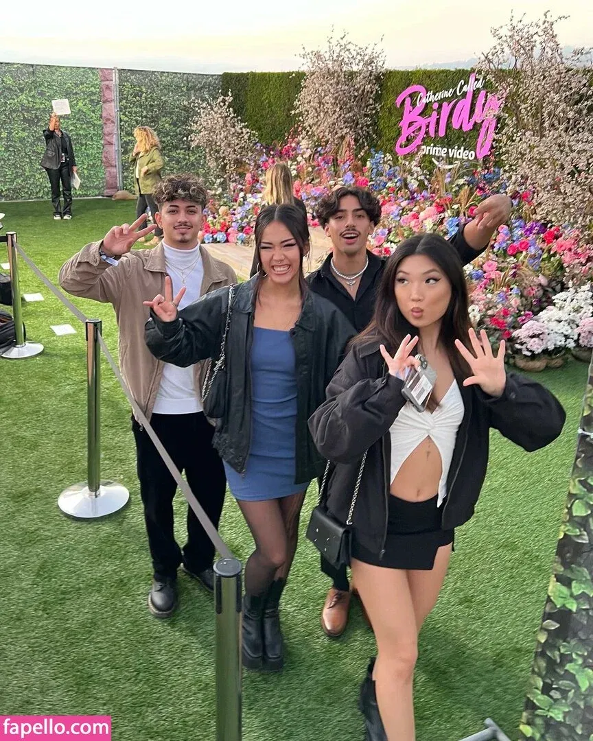 Maru Lee Onlyfans Photo Gallery 