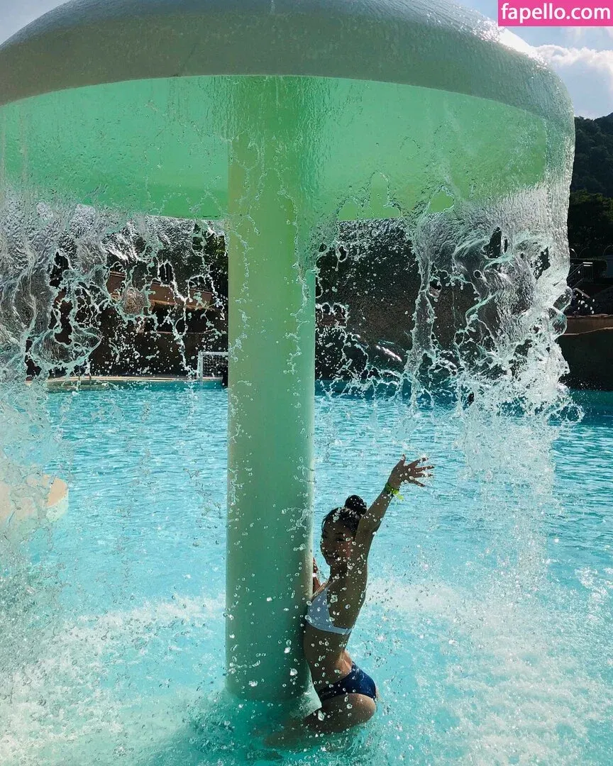 Maru Lee Onlyfans Photo Gallery 