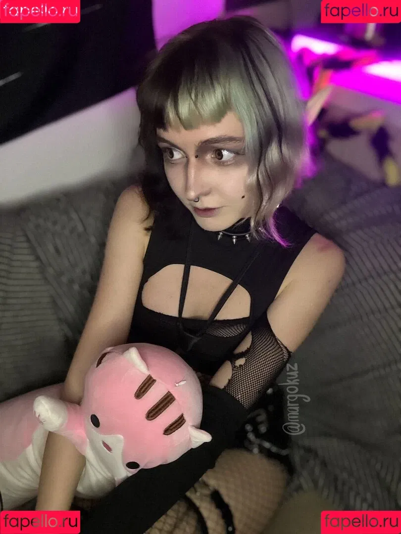 margokuz Onlyfans Photo Gallery 