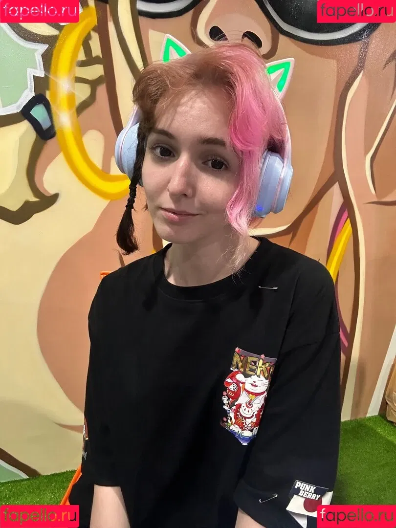 margokuz Onlyfans Photo Gallery 