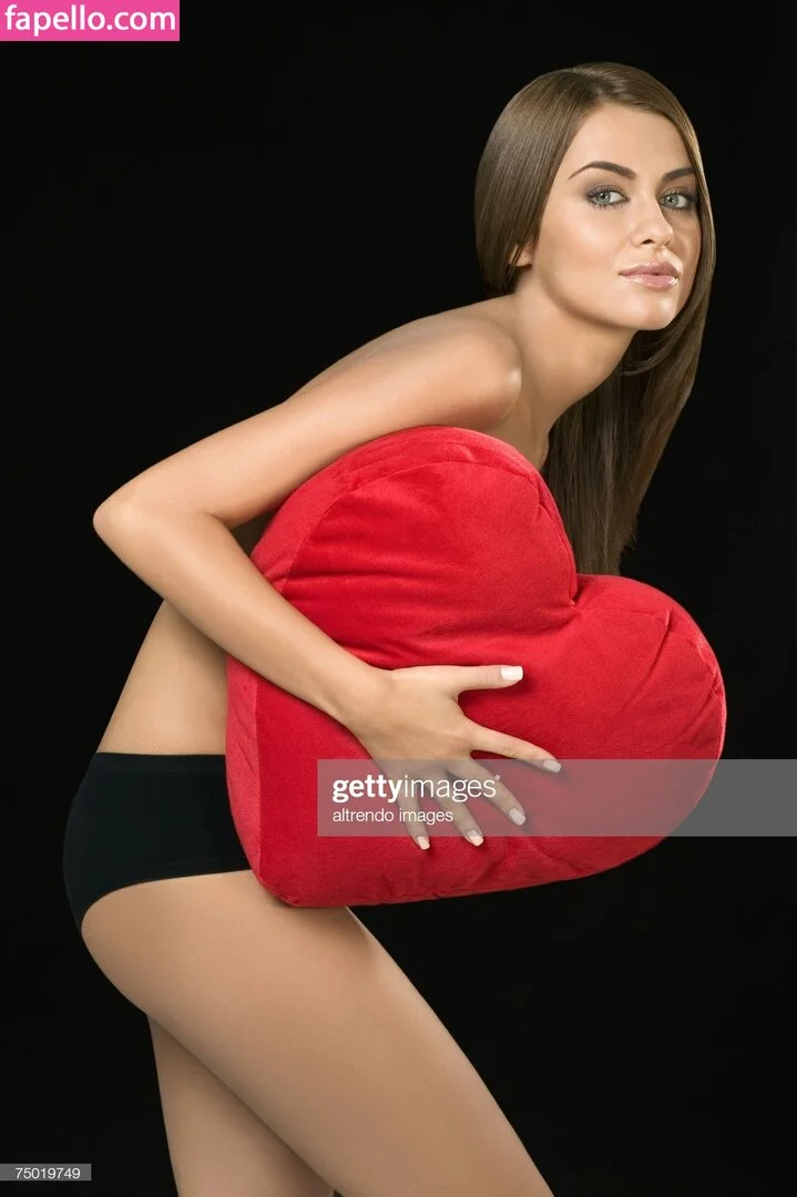 Natalia Siwiec Onlyfans Photo Gallery 