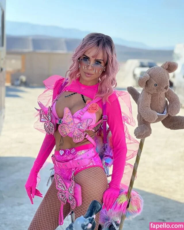 Natalia Siwiec Onlyfans Photo Gallery 