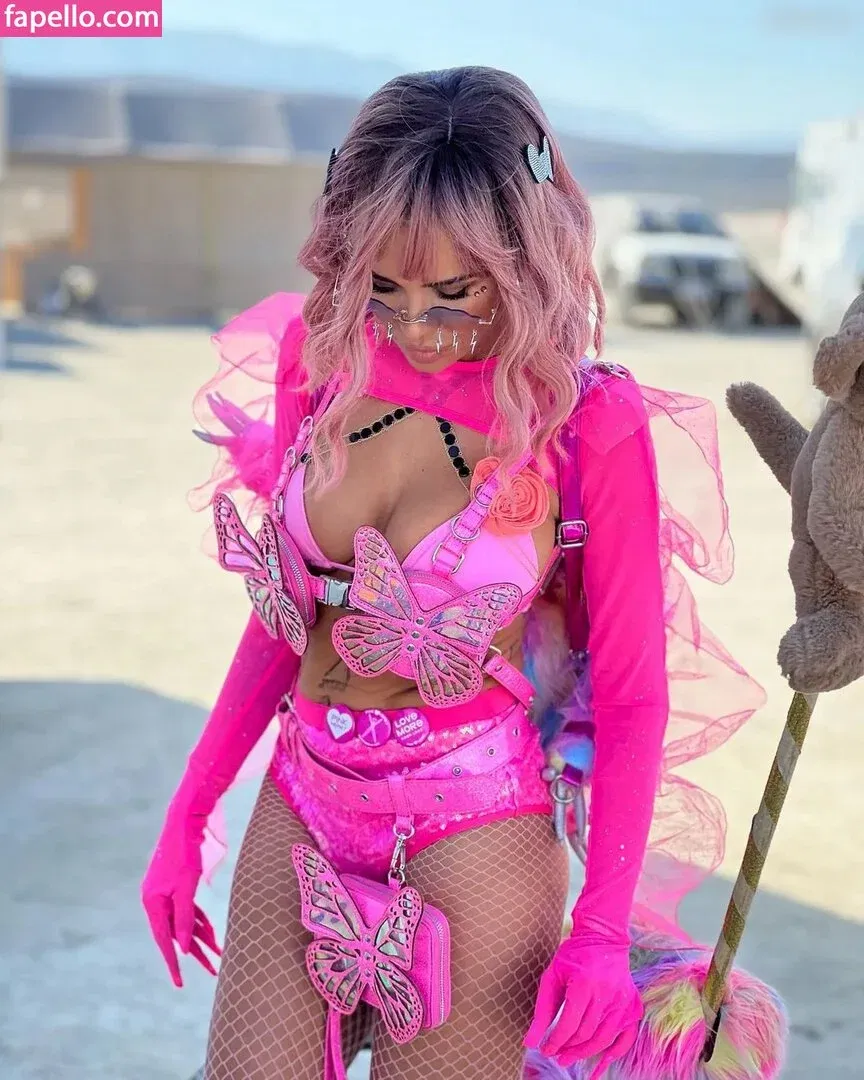 Natalia Siwiec Onlyfans Photo Gallery 