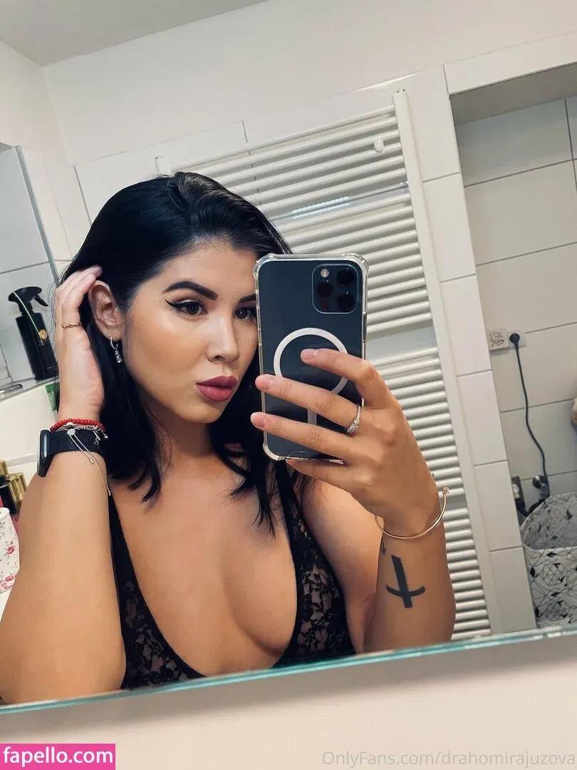 ladydeeofficial Onlyfans Photo Gallery 