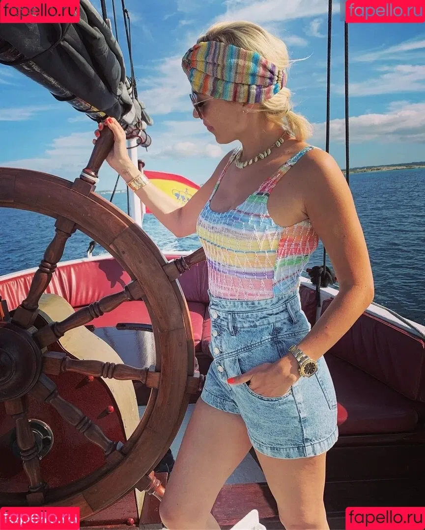Verena Kerth Onlyfans Photo Gallery 