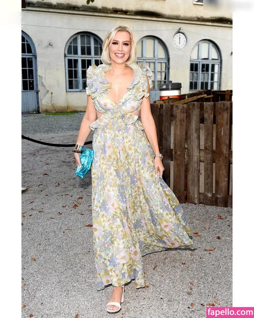 Verena Kerth Onlyfans Photo Gallery 