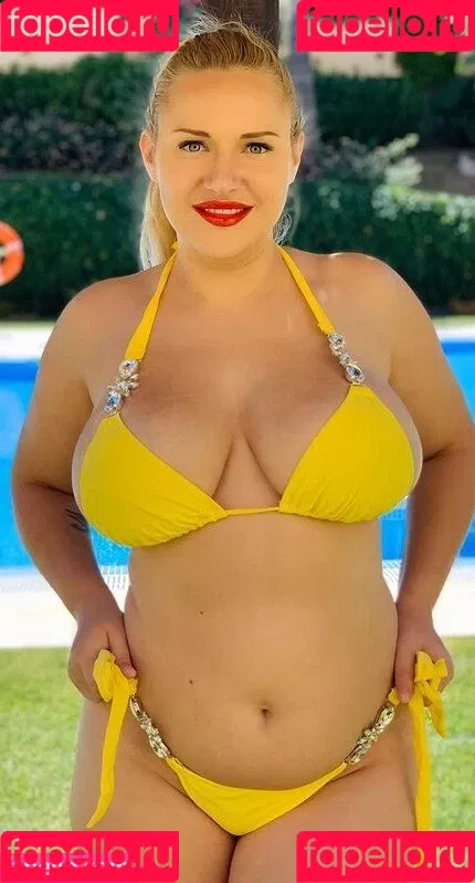 Dolly Fox Onlyfans Photo Gallery 