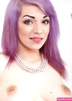 Pierced Aspid Onlyfans Photo Gallery 