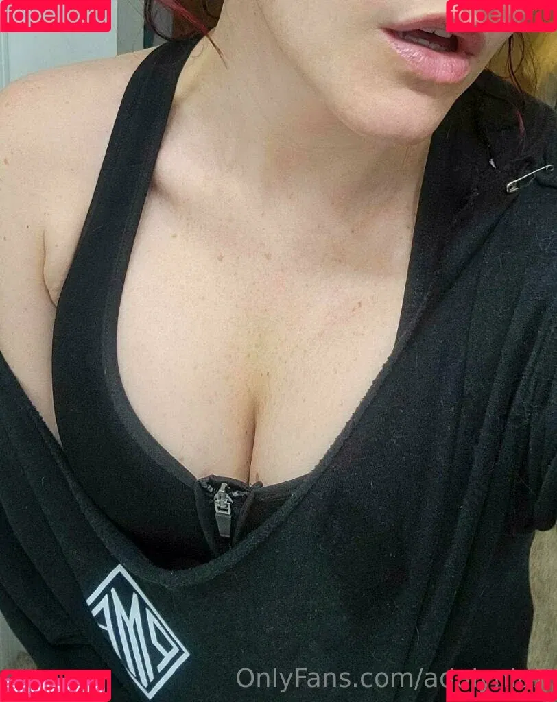 Adalyn Lux Onlyfans Photo Gallery 