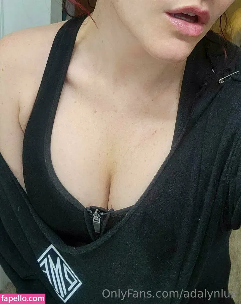 Adalyn Lux Onlyfans Photo Gallery 