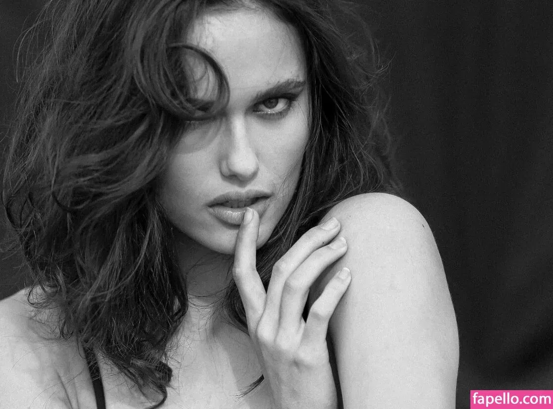 Victoria Frost Onlyfans Photo Gallery 