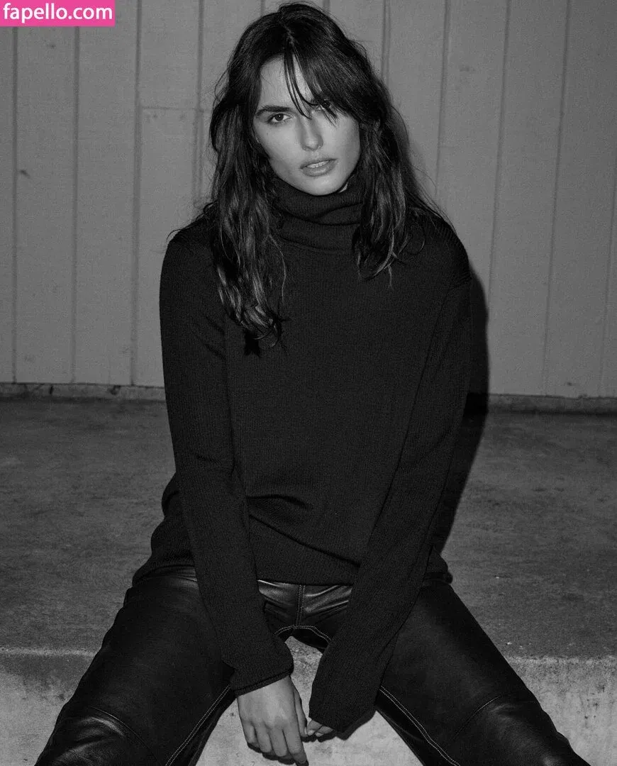 Victoria Frost Onlyfans Photo Gallery 