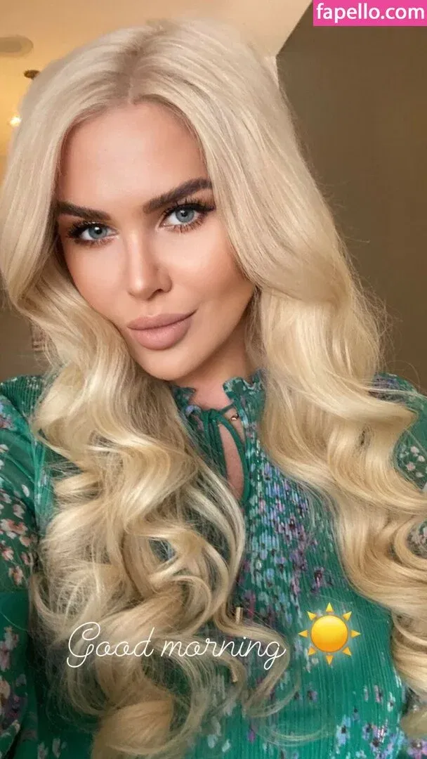 Elisa Bethann Onlyfans Photo Gallery 