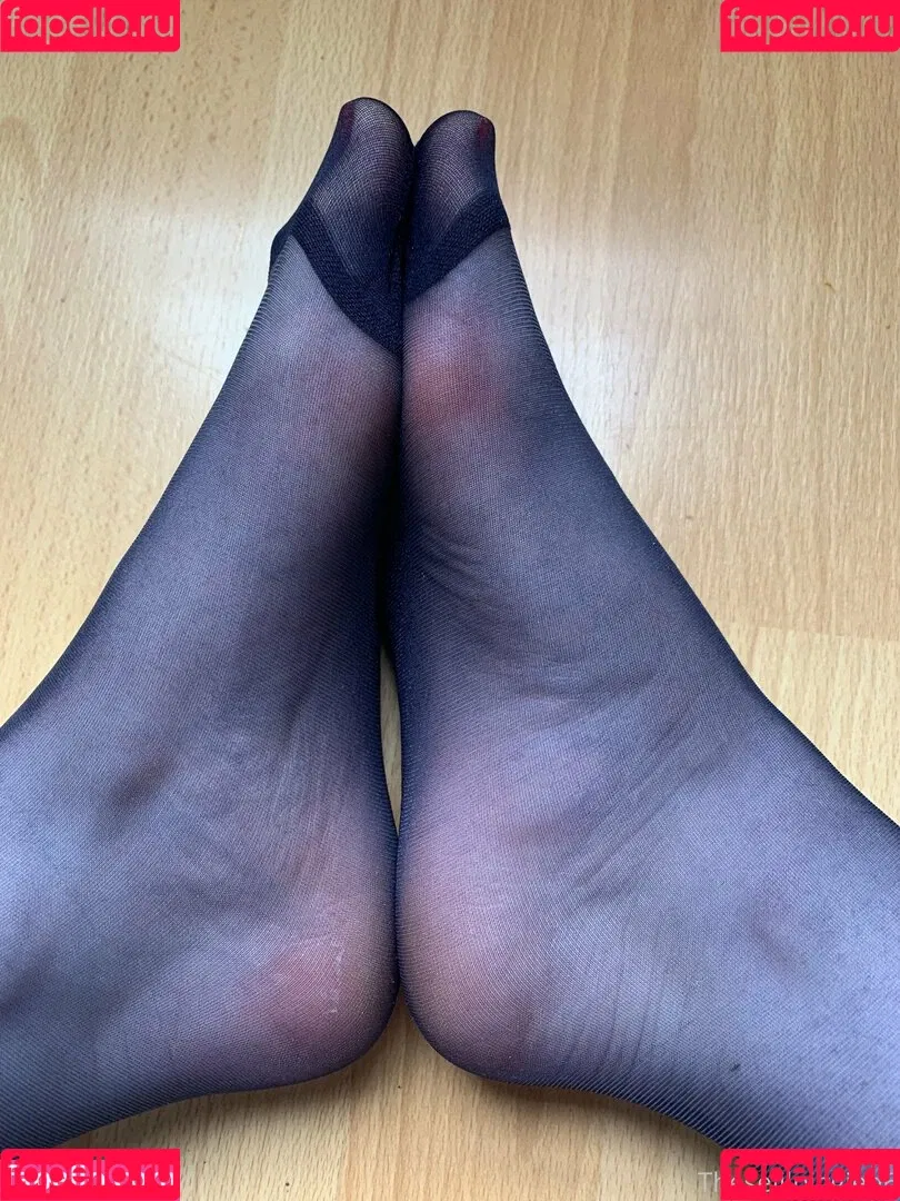 theselilpiggie6 Onlyfans Photo Gallery 