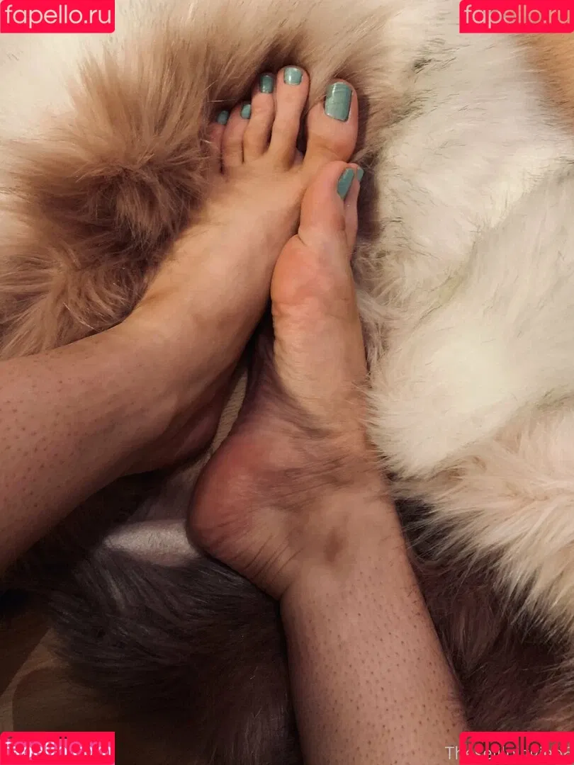theselilpiggie6 Onlyfans Photo Gallery 