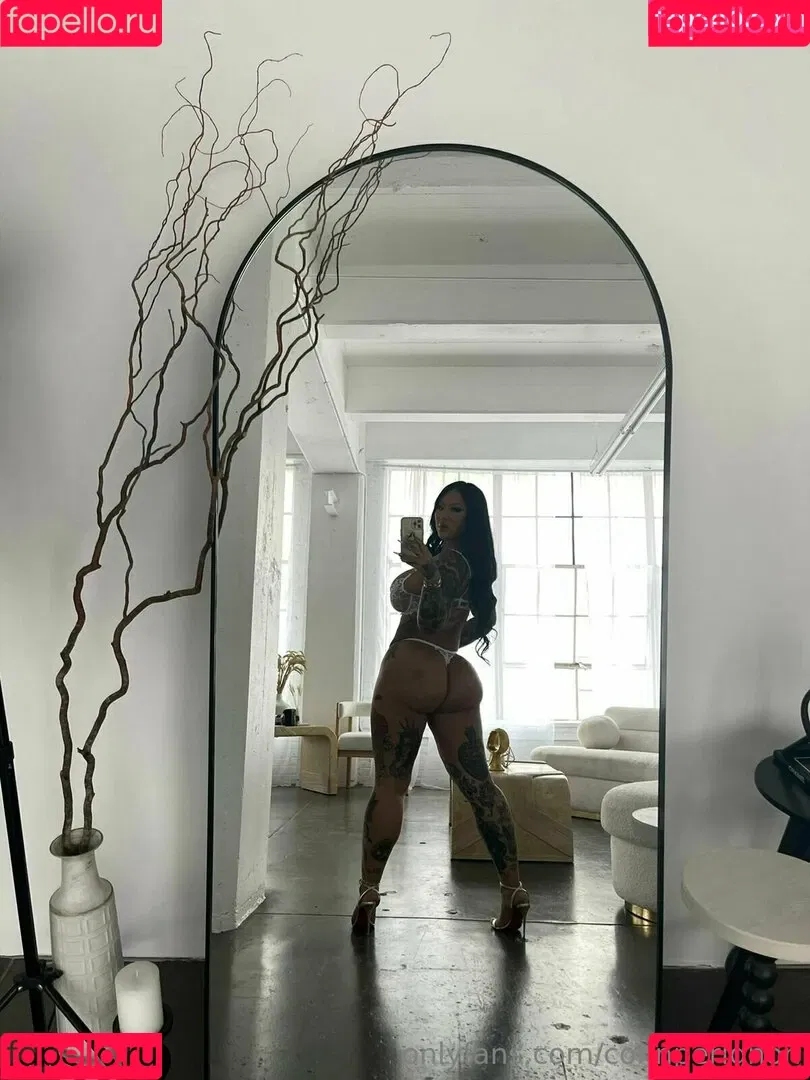 connperignon Onlyfans Photo Gallery 
