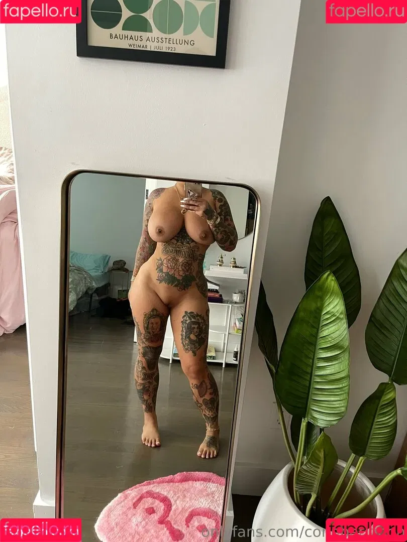 connperignon Onlyfans Photo Gallery 