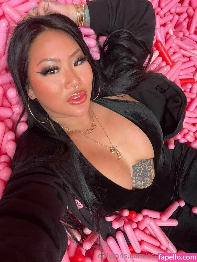 connperignon Onlyfans Photo Gallery 