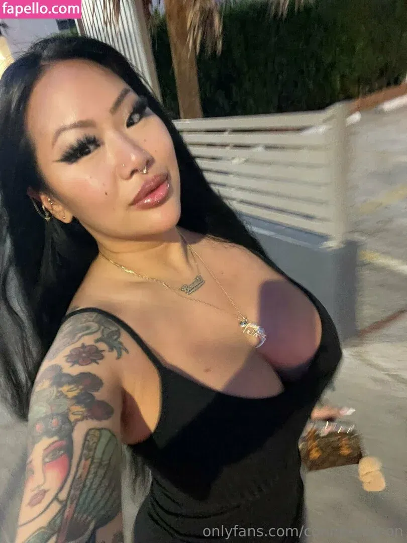 connperignon Onlyfans Photo Gallery 