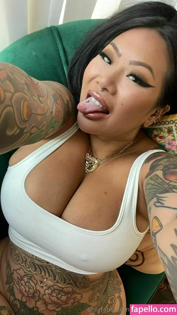 connperignon Onlyfans Photo Gallery 