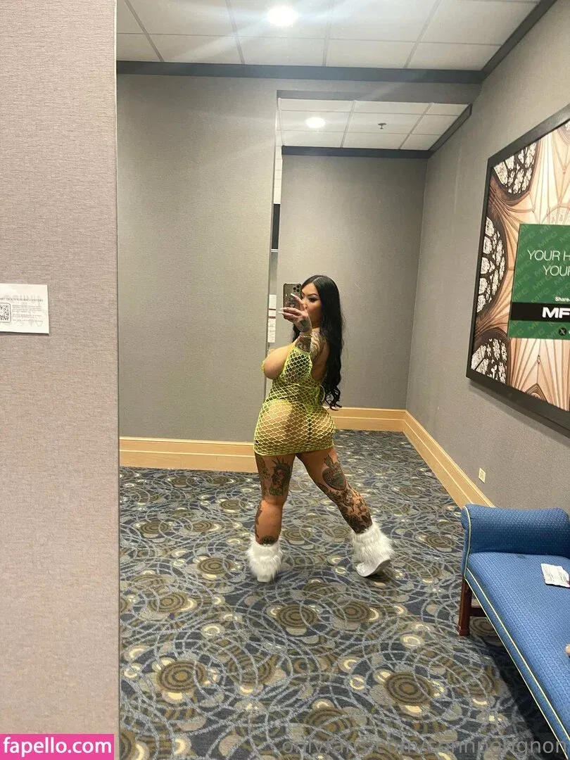 connperignon Onlyfans Photo Gallery 