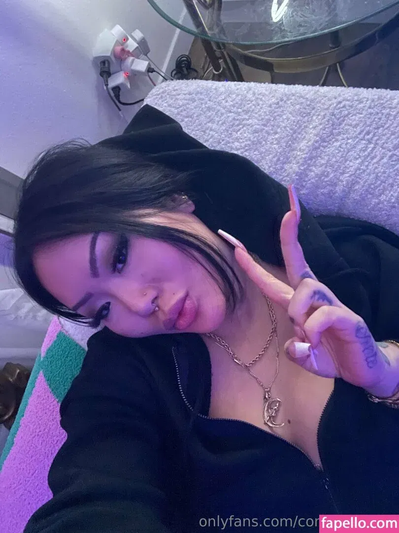 connperignon Onlyfans Photo Gallery 