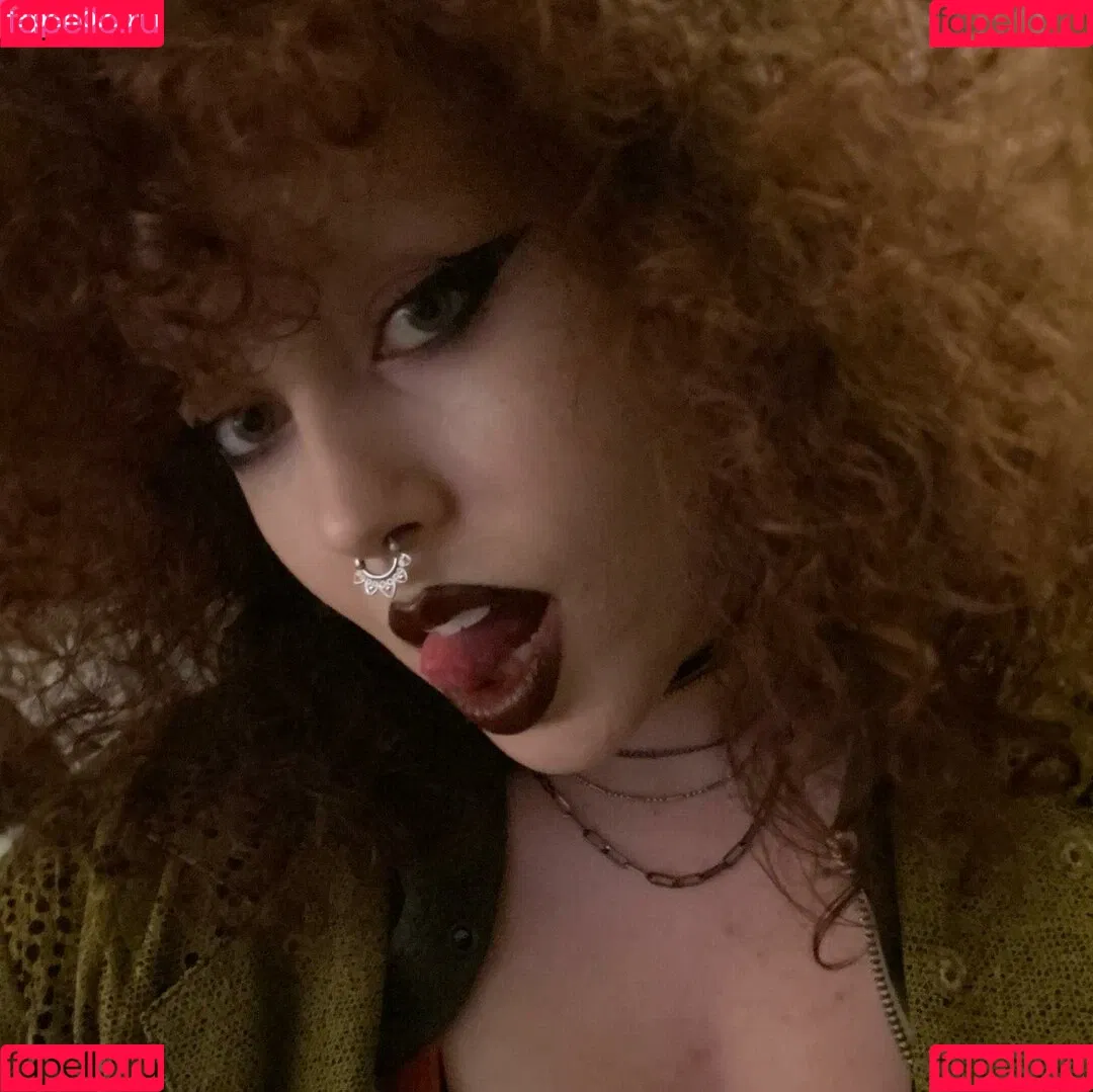cemeteryofbesos Onlyfans Photo Gallery 