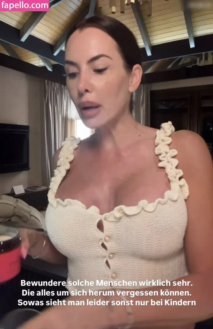 Anna-Maria Ferchichi Onlyfans Photo Gallery 