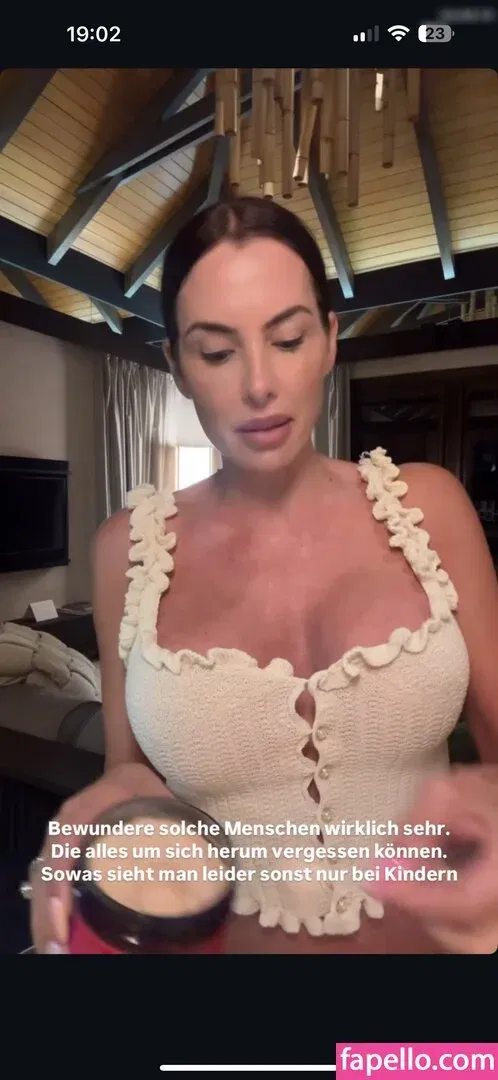 Anna-Maria Ferchichi Onlyfans Photo Gallery 