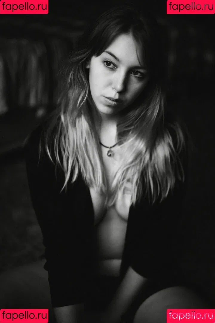 Madelinebiene Onlyfans Photo Gallery 