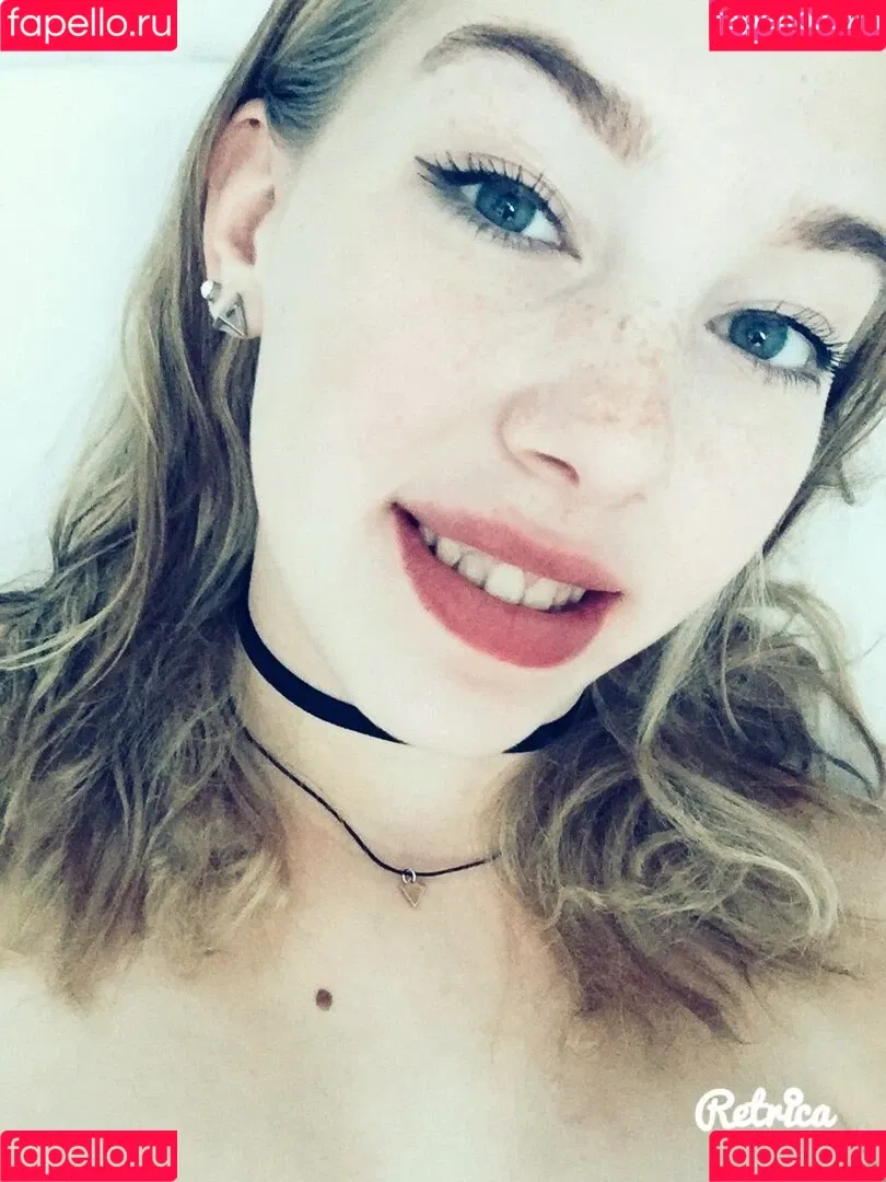 Madelinebiene Onlyfans Photo Gallery 