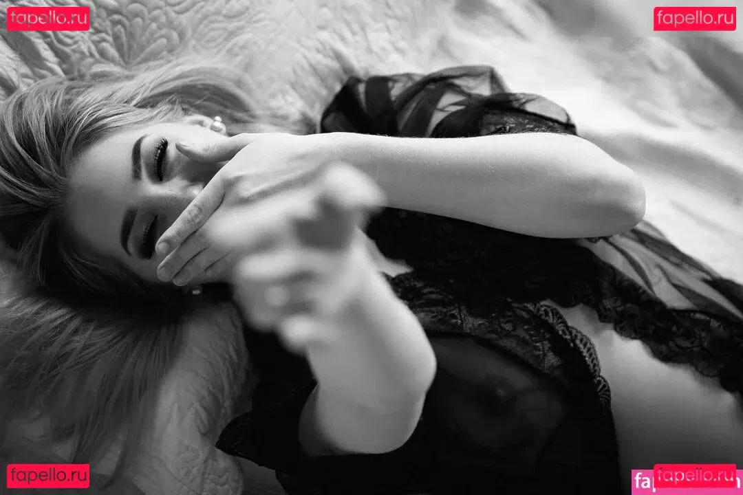 Madelinebiene Onlyfans Photo Gallery 