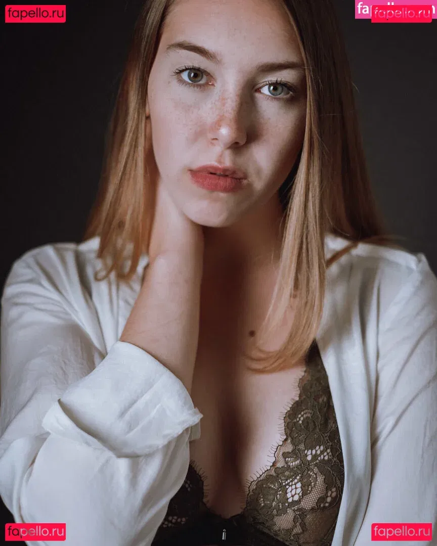 Madelinebiene Onlyfans Photo Gallery 