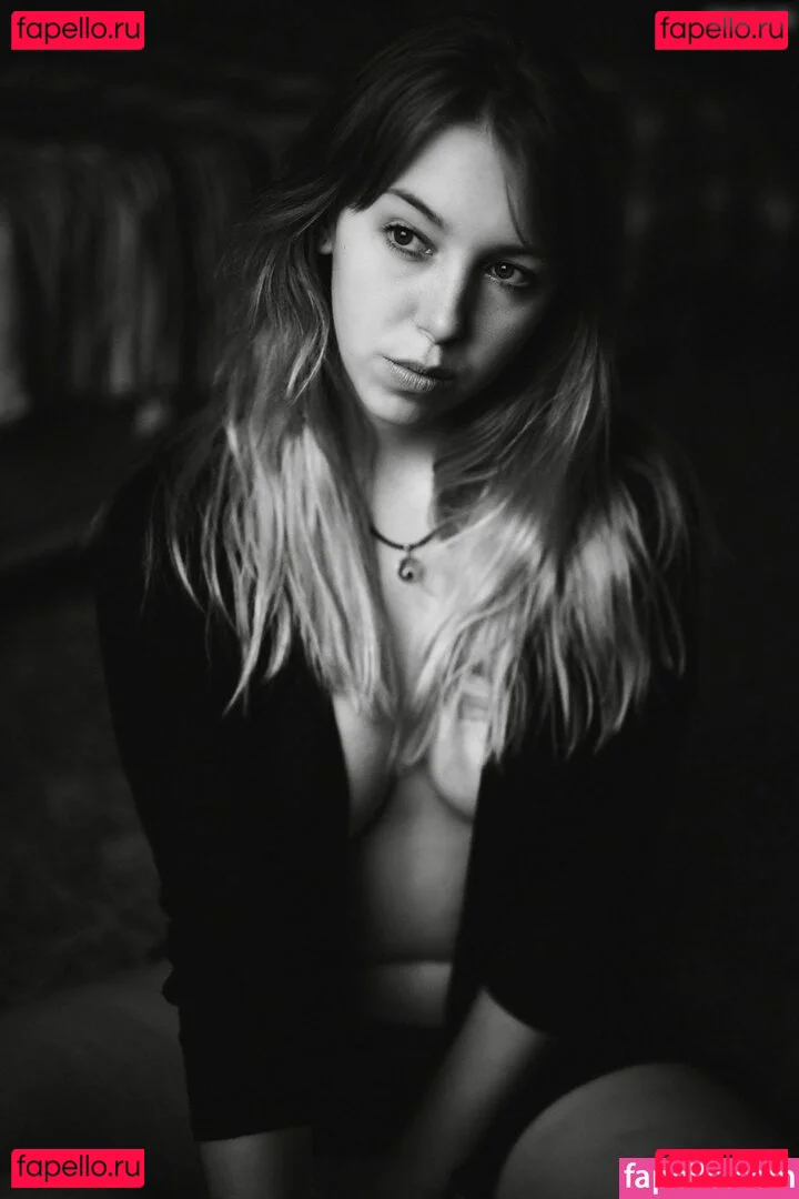 Madelinebiene Onlyfans Photo Gallery 