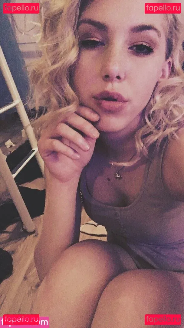 Madelinebiene Onlyfans Photo Gallery 