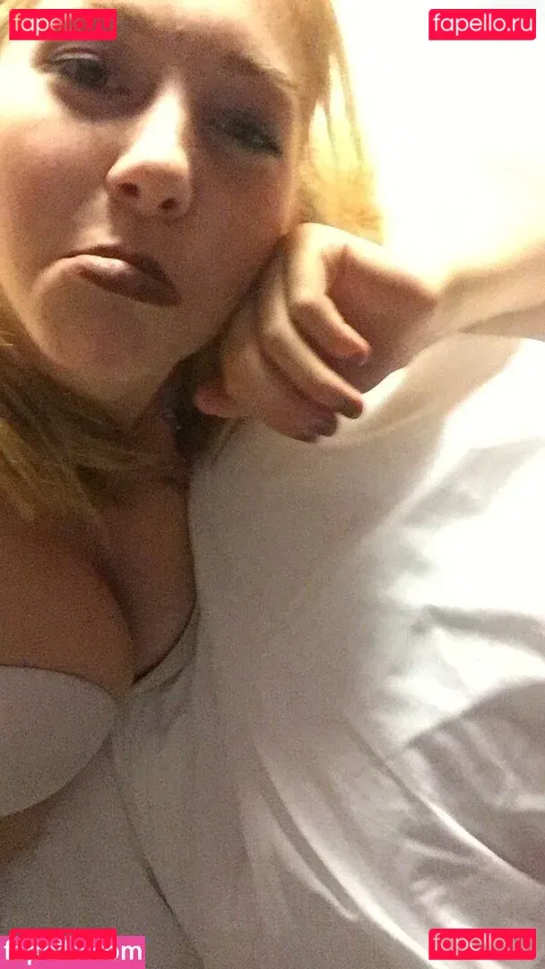 Madelinebiene Onlyfans Photo Gallery 