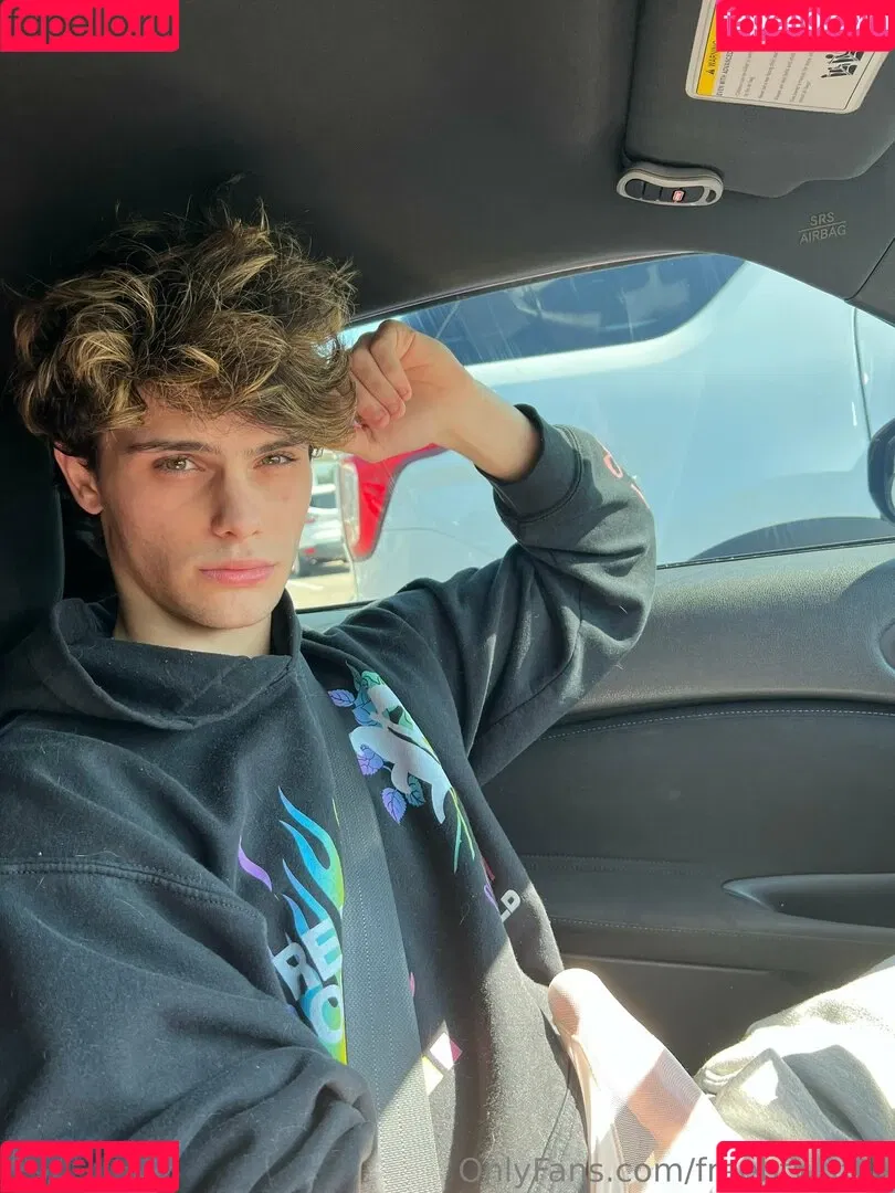 freebtwnate Onlyfans Photo Gallery 