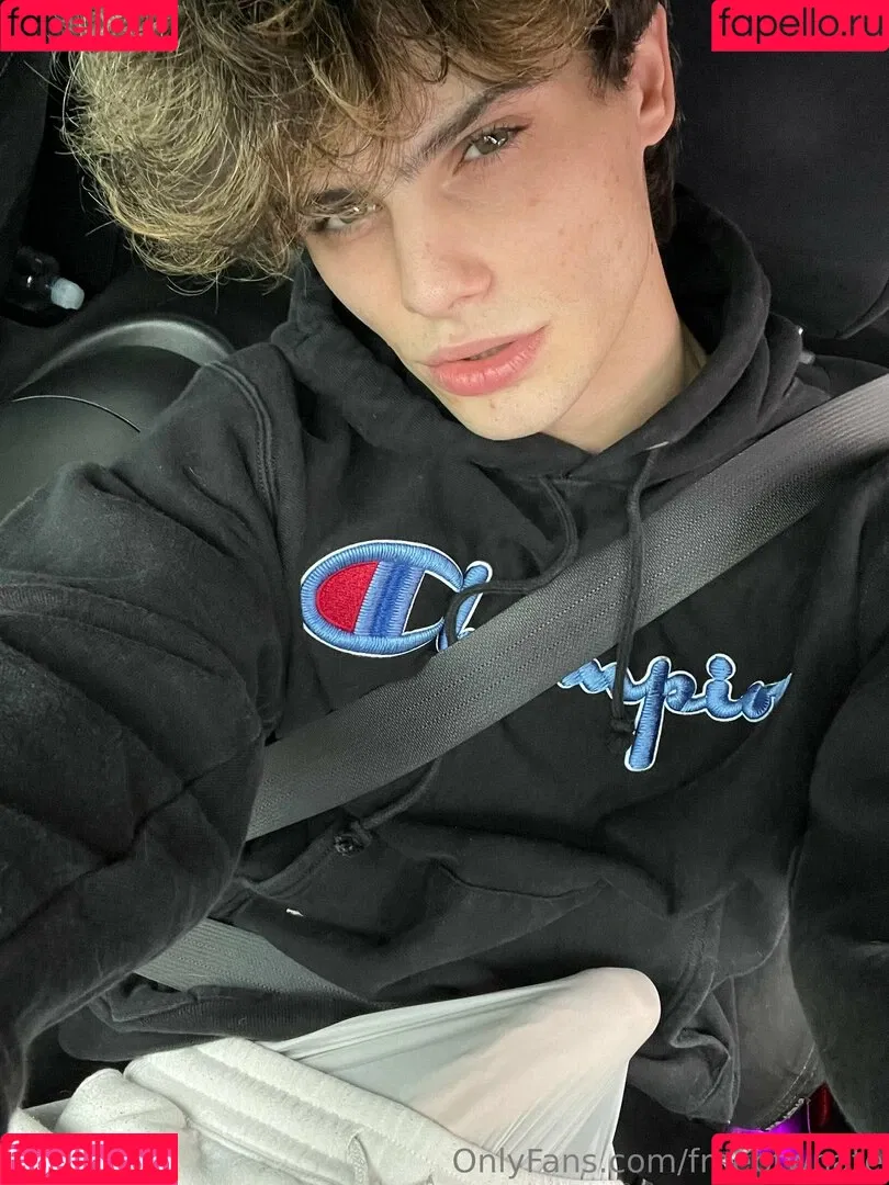 freebtwnate Onlyfans Photo Gallery 